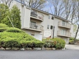 50 Overlook Ave, Unit 50 in Fairfield, CT - Building Photo - Building Photo