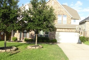 21710 Avalon Queen Dr in Spring, TX - Building Photo