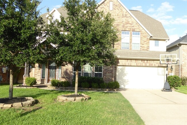 property at 21710 Avalon Queen Dr