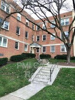 2211 Washington Ave in Silver Spring, MD - Building Photo