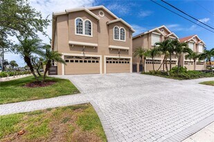 348 Larboard Way in Clearwater, FL - Building Photo