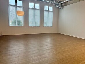 1401 N Western Ave in Lake Forest, IL - Building Photo - Building Photo
