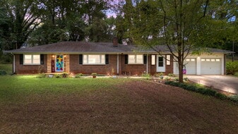 5728 Nylon Dr in Winston-Salem, NC - Building Photo