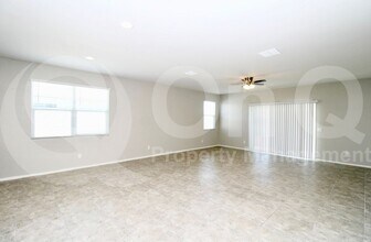 1027 W Avalon Canyon Dr in Casa Grande, AZ - Building Photo - Building Photo