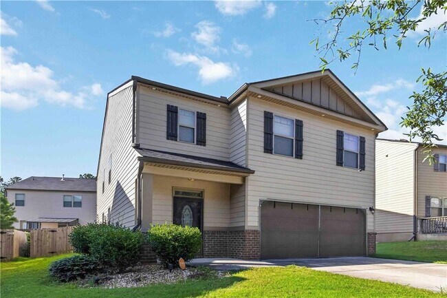 3744 Hampshire Walk SW