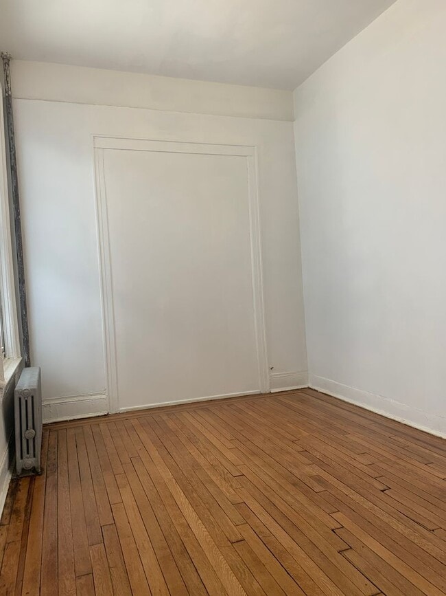 515 Eastern Pkwy in Brooklyn, NY - Building Photo - Building Photo