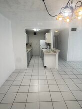 11607 NW 29th St in Coral Springs, FL - Foto de edificio - Building Photo