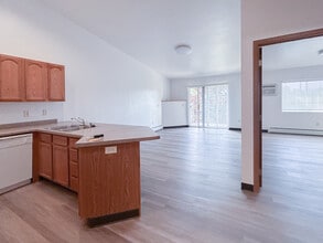 College Avenue Apartments in De Pere, WI - Foto de edificio - Building Photo