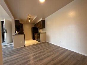2929 W Floyd Ave in Denver, CO - Building Photo - Building Photo