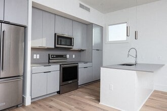 1530 Felicity in New Orleans, LA - Building Photo - Building Photo