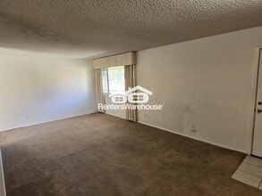 7777 N 19th Ave in Phoenix, AZ - Building Photo - Building Photo