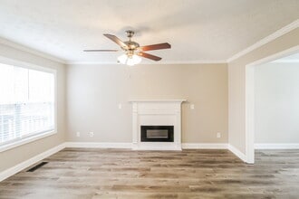 110 Rosewood Cir in Covington, GA - Building Photo - Building Photo