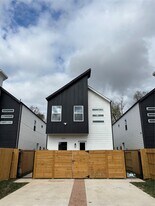 1464 Ferguson Way in Houston, TX - Building Photo