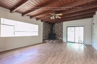 1135 Erica St in Escondido, CA - Building Photo - Building Photo