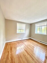 226 Parker Hill Ave, Unit 7 in Boston, MA - Building Photo - Building Photo