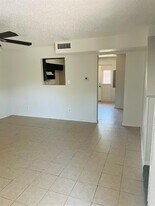 6320 Midway Rd in Springtown, TX - Building Photo