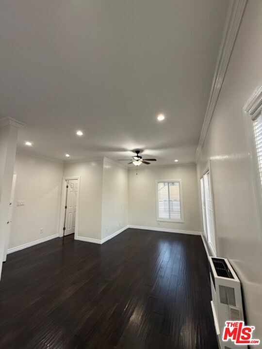 334 Heliotrope Dr in Los Angeles, CA - Building Photo - Building Photo