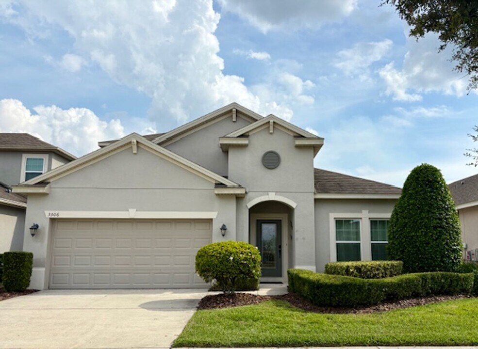 3306 Sagebrush St in Harmony, FL - Building Photo