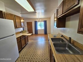 1685 Chaska Pl in Reno, NV - Building Photo - Building Photo