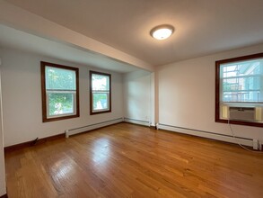238 Claremont Ave in Verona, NJ - Building Photo - Building Photo