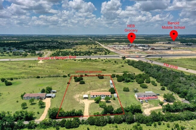132 Co Rd 247 in Georgetown, TX - Building Photo - Building Photo
