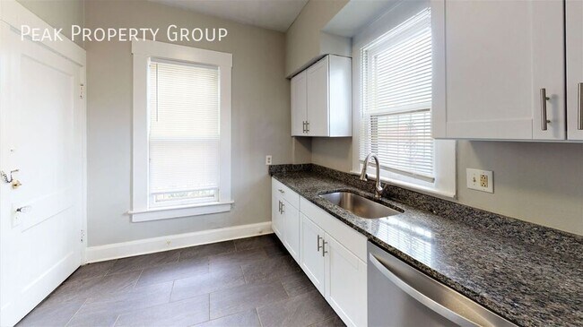 280 E Oakland Ave in Columbus, OH - Building Photo - Building Photo