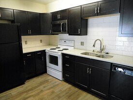 559 Rainbow Vlg in Silverthorne, CO - Building Photo