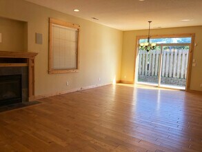 4050 Evergreen Ave in Depoe Bay, OR - Building Photo - Building Photo