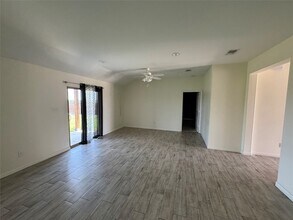 3409 Sandstone Dr in Sherman, TX - Foto de edificio - Building Photo