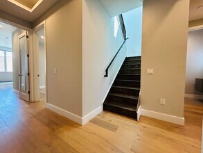 27 N 2nd St in Philadelphia, PA - Building Photo - Building Photo