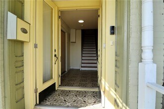 125 Montgomery St-Unit -2 in Newburgh, NY - Building Photo - Building Photo