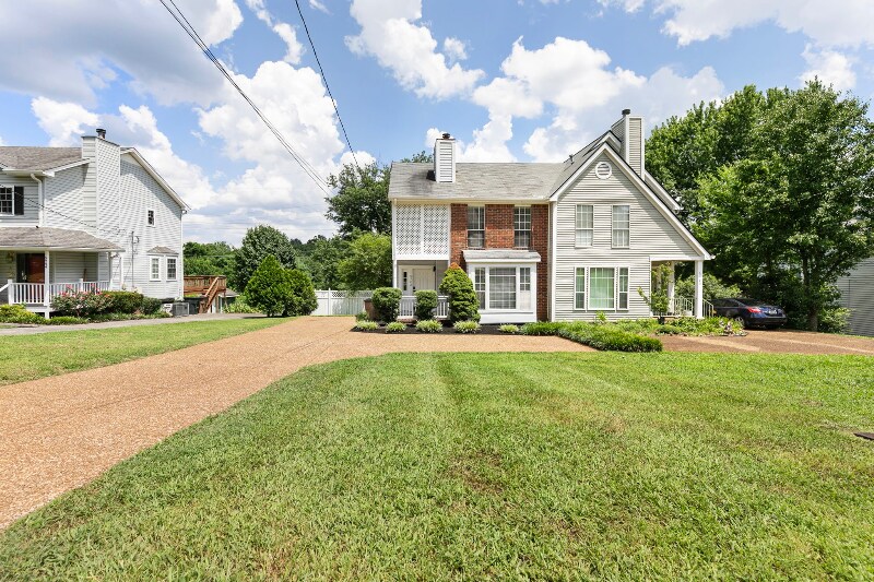 5742 Brentwood Meadows Cir in Brentwood, TN - Building Photo