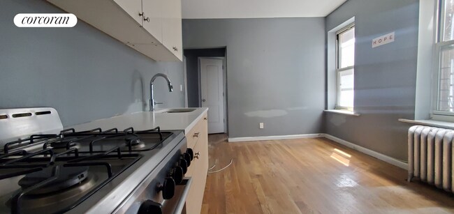 155 W 162nd St in Bronx, NY - Building Photo - Building Photo