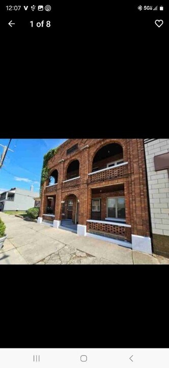 1734 E 3rd St in Dayton, OH - Building Photo
