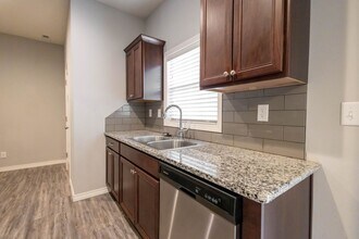 3093 W Cardinal St in Springfield, MO - Building Photo - Building Photo