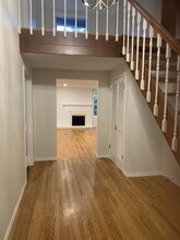 1760 SW 90th Ave in Portland, OR - Building Photo - Building Photo