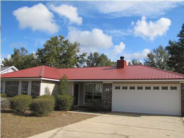 42 Abbey Rd in Crestview, FL - Building Photo