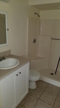 110 E Washington St photo'