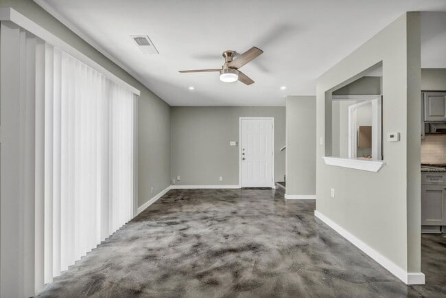 2808 Skyway Cir in Austin, TX - Building Photo - Building Photo