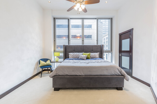Gallery Villas Premier Apartment Homes in St. Louis, MO - Foto de edificio - Building Photo