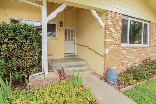 3573 Johnson Ave in San Luis Obispo, CA - Building Photo - Building Photo