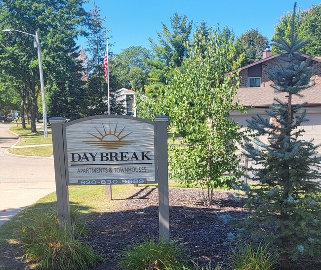 Daybreak Estates in Appleton, WI - Building Photo - Building Photo