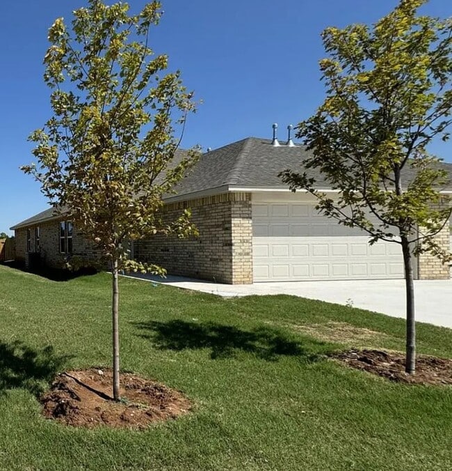 property at 207 Gray St