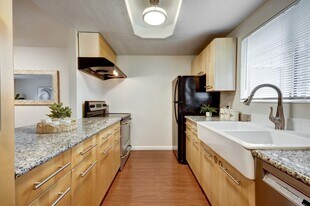 1111 Reed Ave in Sunnyvale, CA - Building Photo