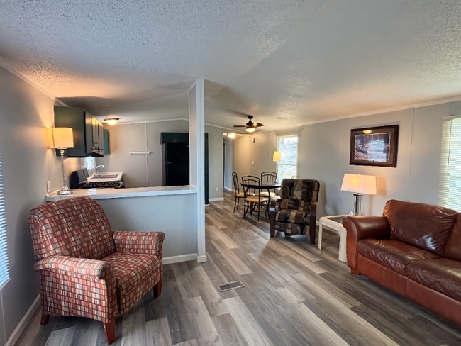 434 Timber Ridge Ln in Quincy, IL - Building Photo - Building Photo