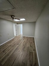 1044 N Eskew Rd in Boonville, IN - Building Photo - Building Photo