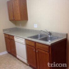 8704 Michaw Ct in Charlotte, NC - Building Photo - Building Photo