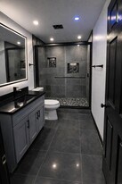 833 Udall Rd in West Islip, NY - Building Photo