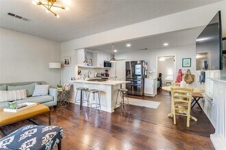 1827 Frederick St in Fort Worth, TX - Building Photo - Building Photo