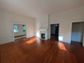 809 Simpson St in Greensboro, NC - Foto de edificio - Building Photo